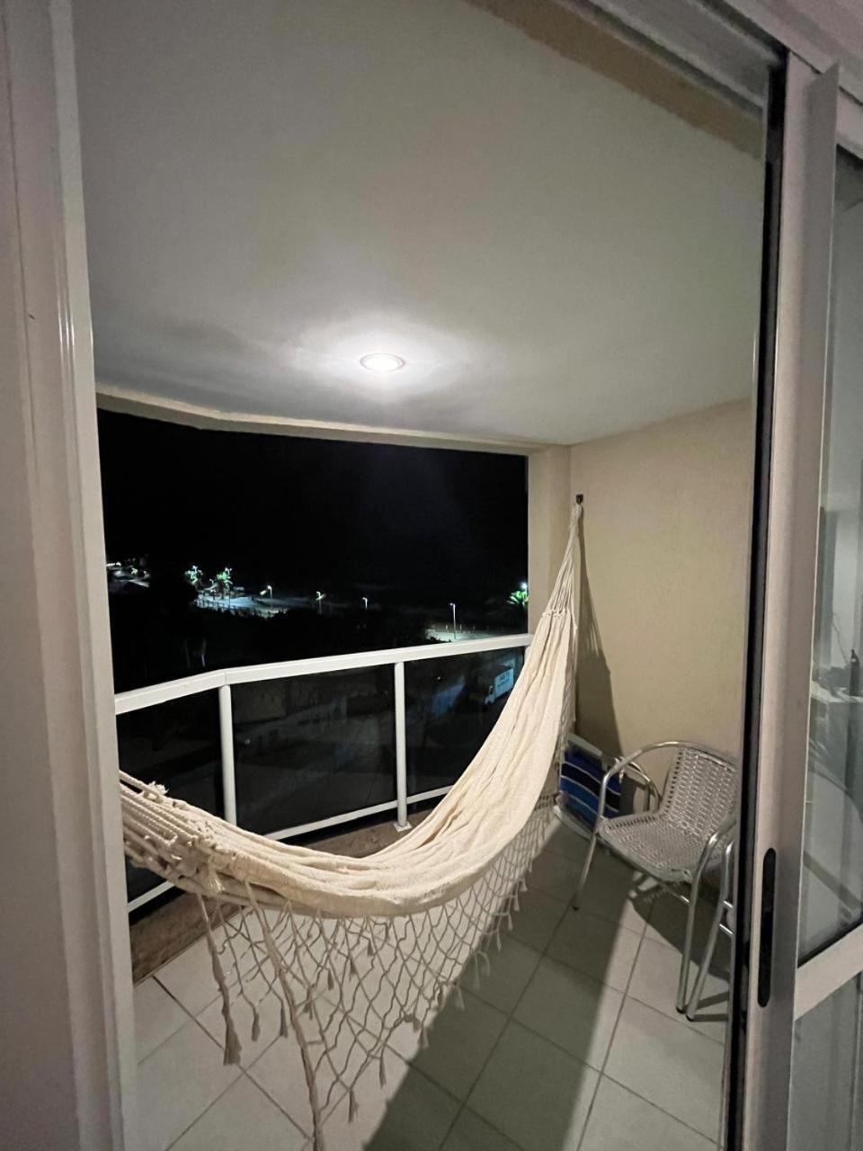 Manhas De Sol: Vista A Beira-mar *