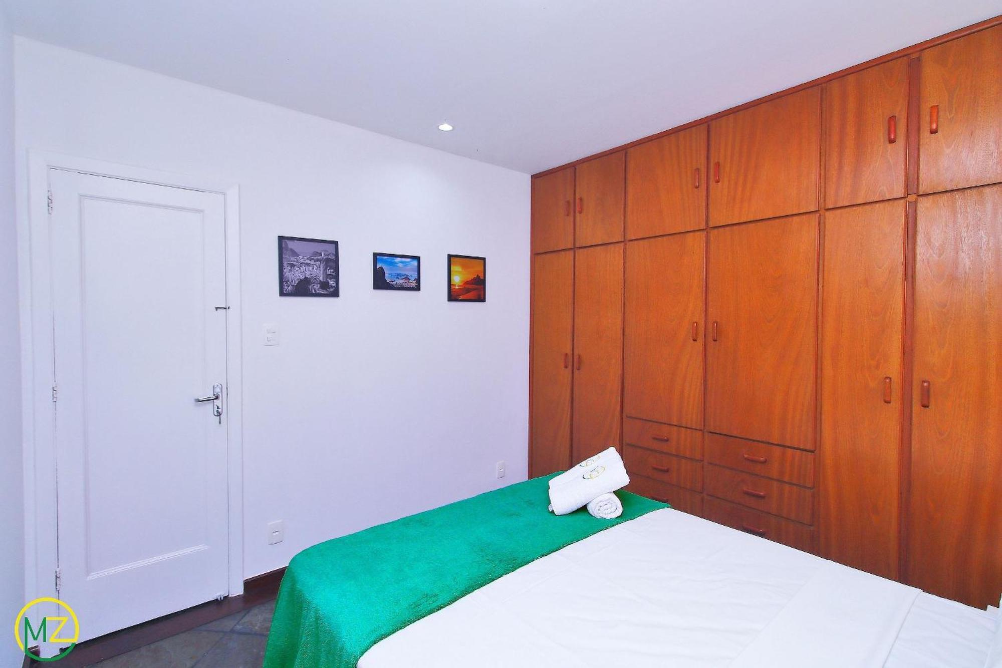 Apartamento Lindo Sala E Quarto, Pe Na Areia Em Ipanema Rio de Janeiro