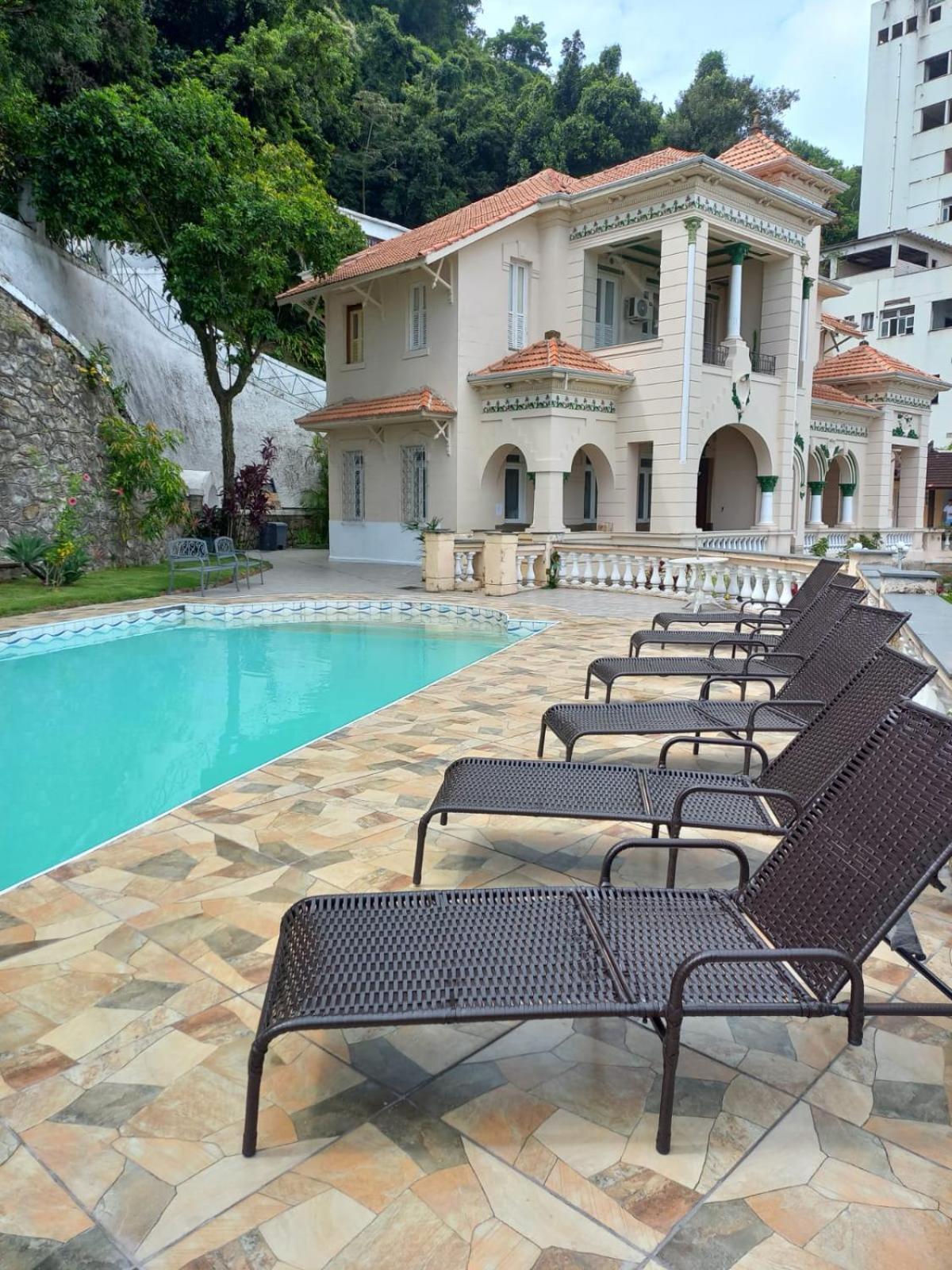 Albergue Casa Luzes Ivn *