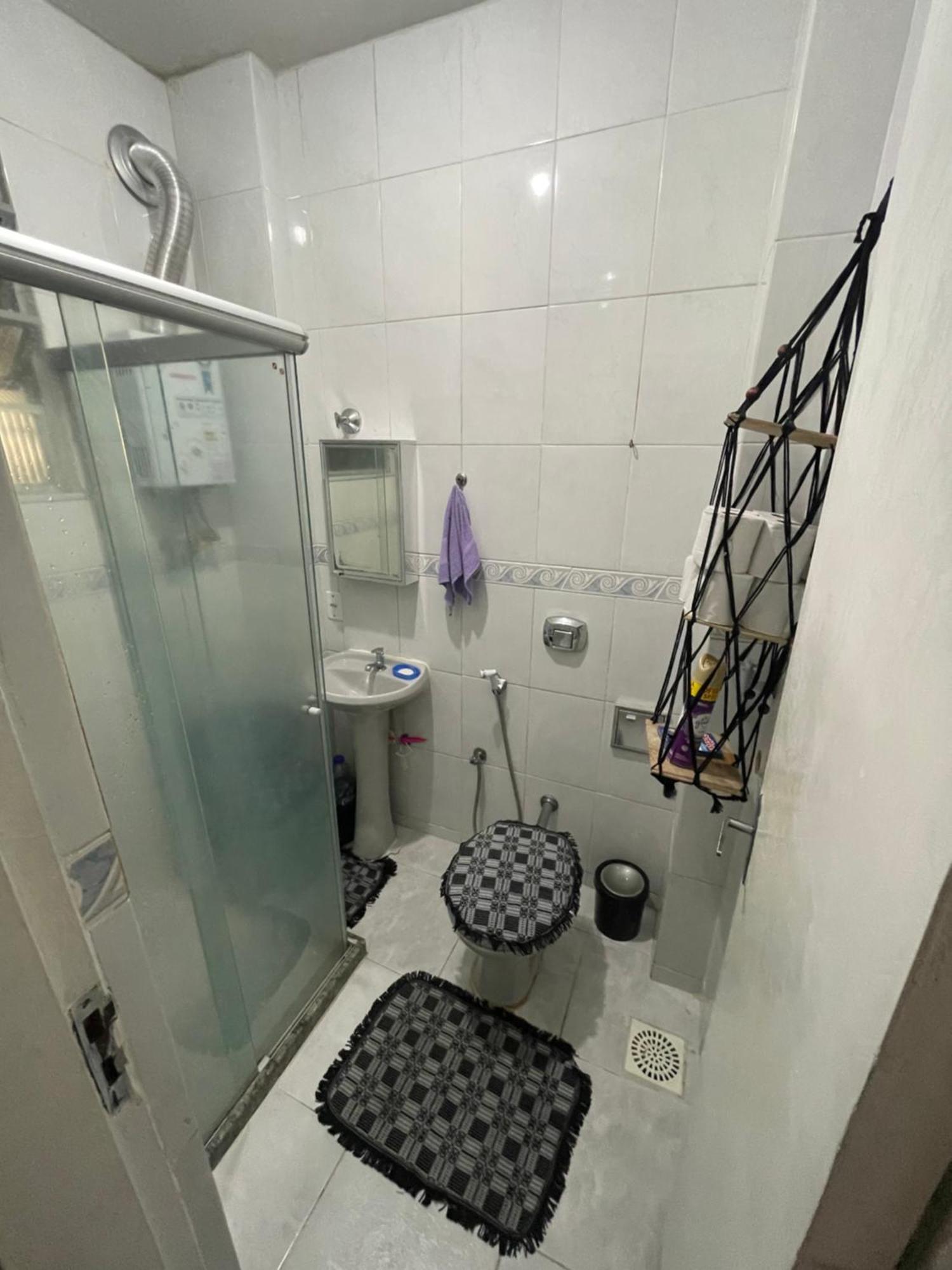 Homestay Quarto Em Copacabana Proximo Ao Metro E Praia