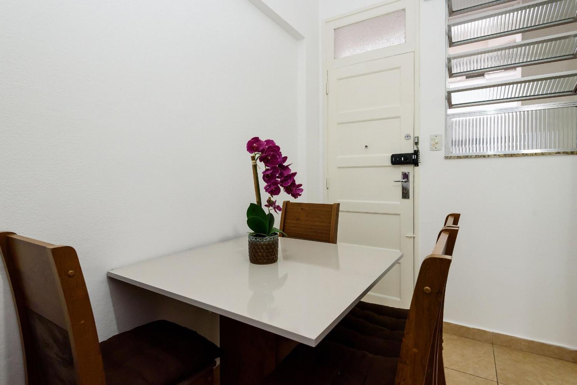 Quarto&sala A 200 M Da | Nsc 534/903 Apartamento
