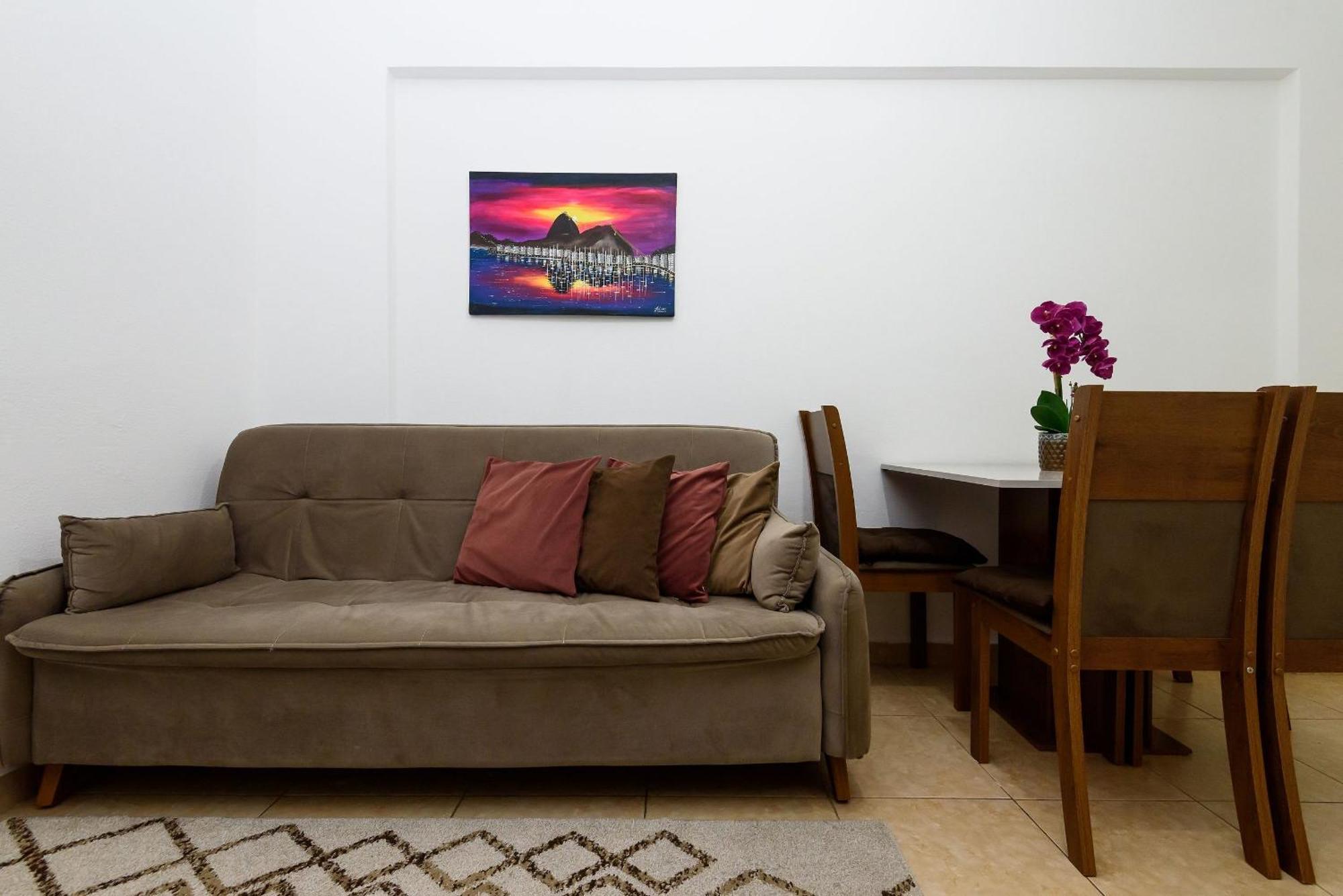 Quarto&sala A 200 M Da | Nsc 534/903 * Rio de Janeiro