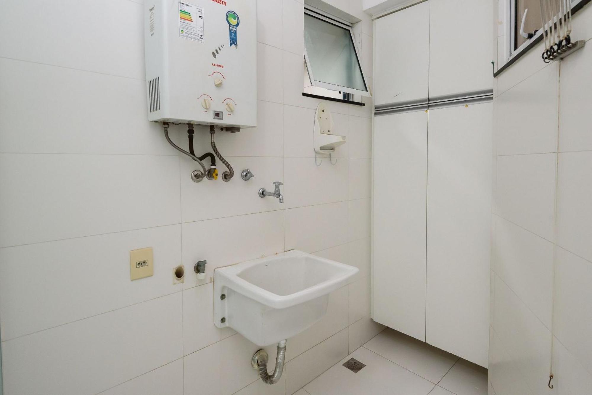Moderno 3qtos A 200m Da | Nsc 1049/304 Apartamento *