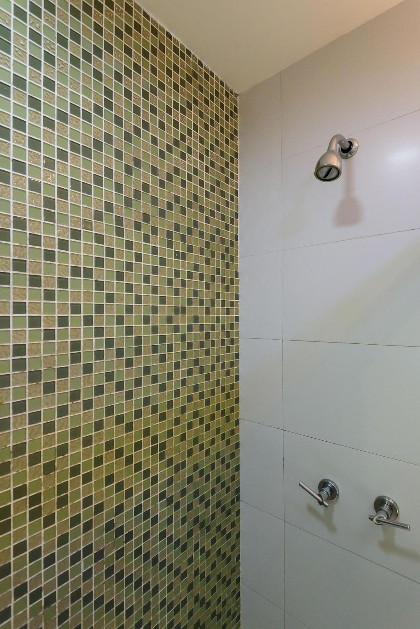 Apartamento Moderno 3qtos A 200m Da | Nsc 1049/304 *