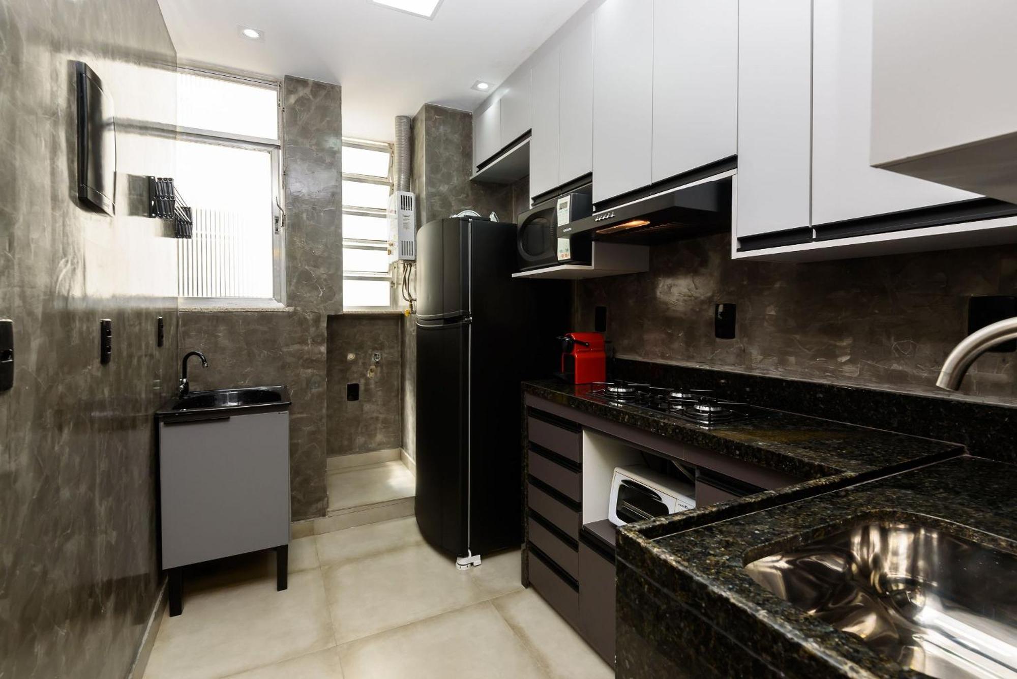 Apartamento 2qts A 400m Da De Copacabana | Bl 125/701 Rio de Janeiro