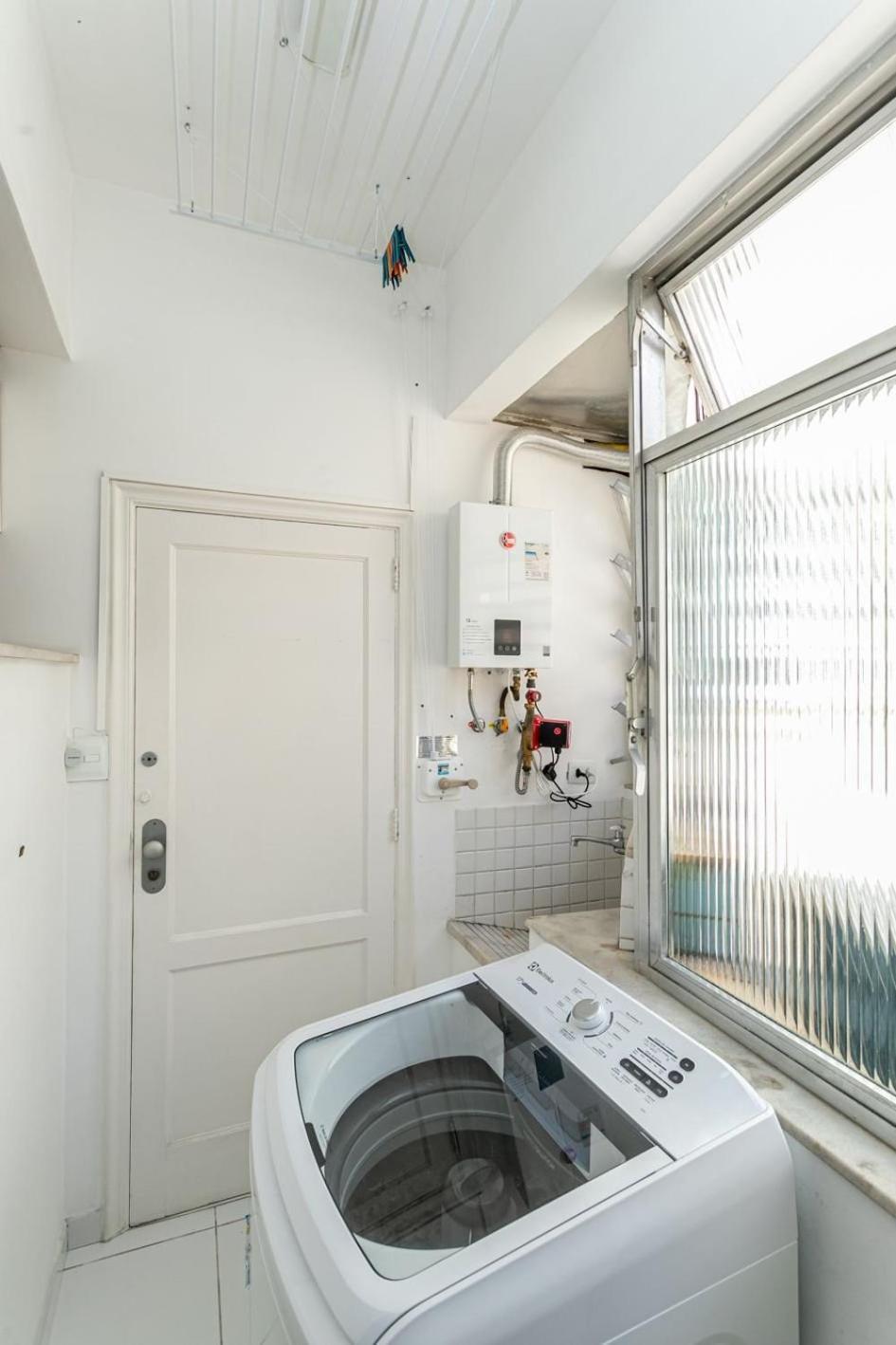Quarto&sala A 350m Da De Ipanema | Vp145/802