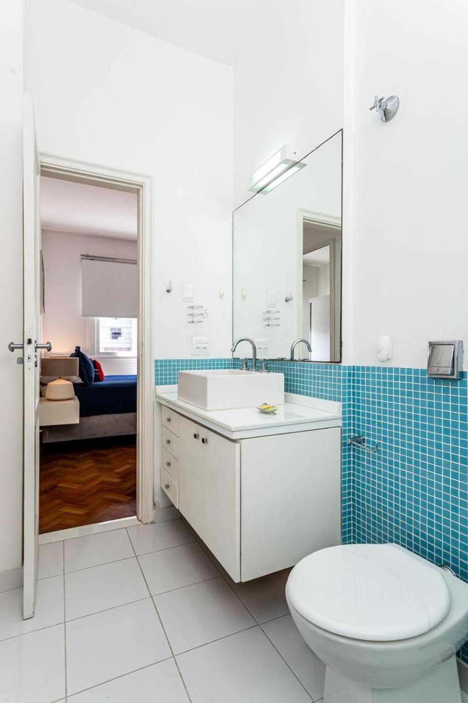 Quarto&sala A 350m Da De Ipanema | Vp145/802