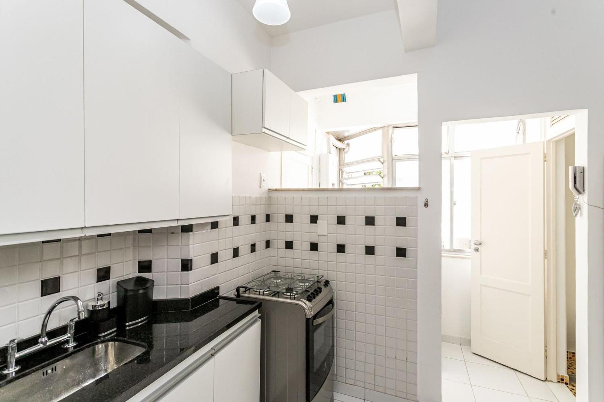Apartamento Quarto&sala A 350m Da De Ipanema | Vp145/802 Rio de Janeiro
