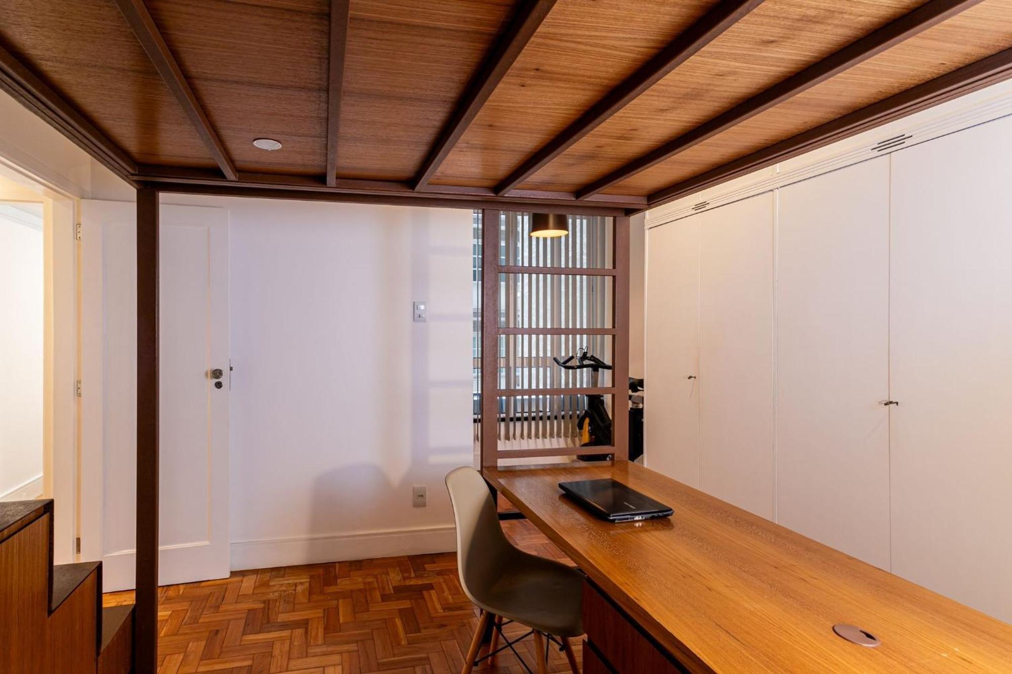 Moderno Em Copacabana | Gb 112/304 Apartamento