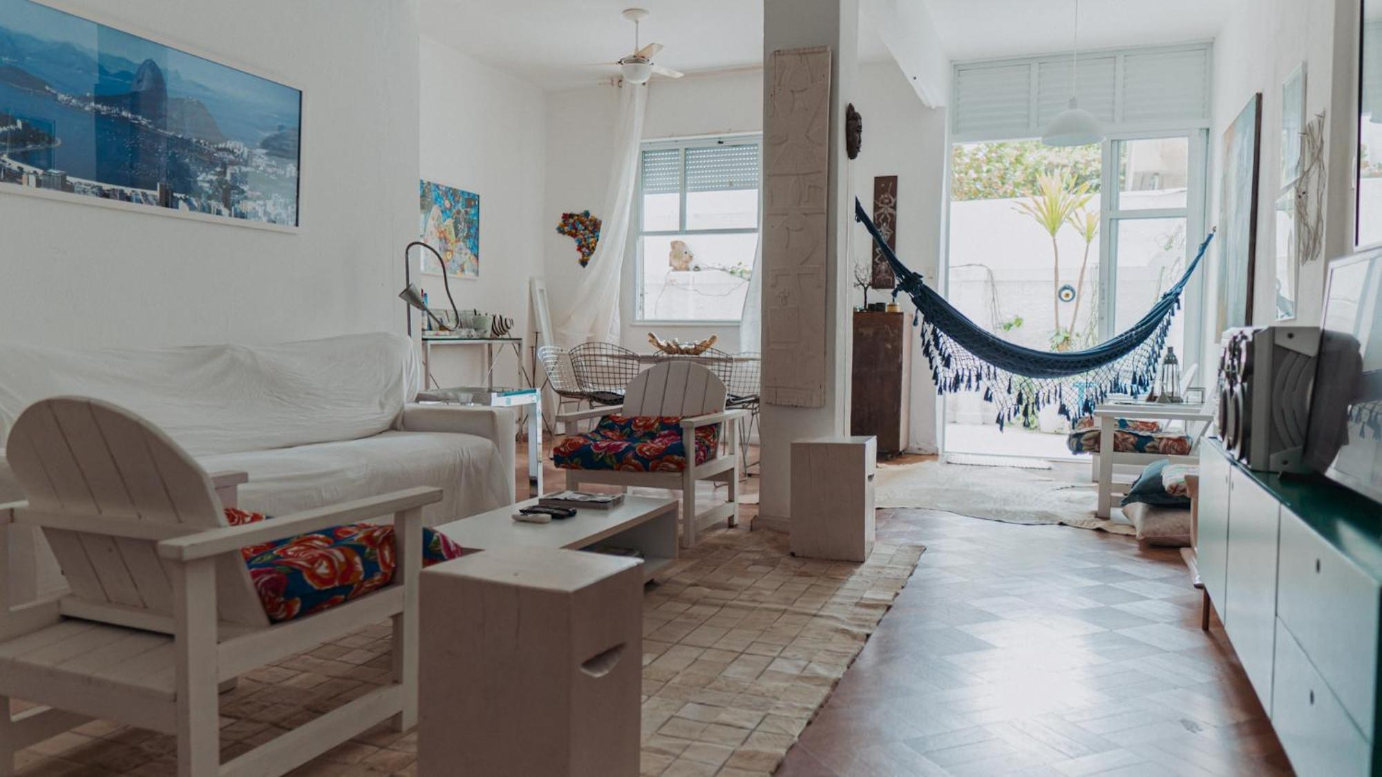 Na Praia, Com Terraco E Jardim- Leblon 2 *