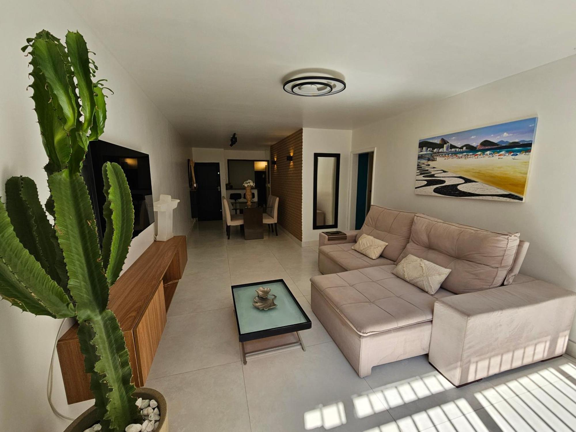 Copacabana Urban Retreat With Terrace