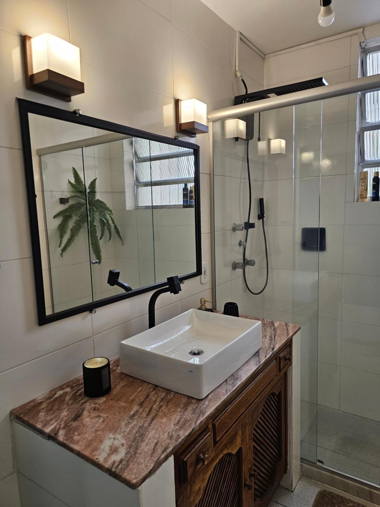 Copacabana Urban Retreat With Terrace * Rio de Janeiro