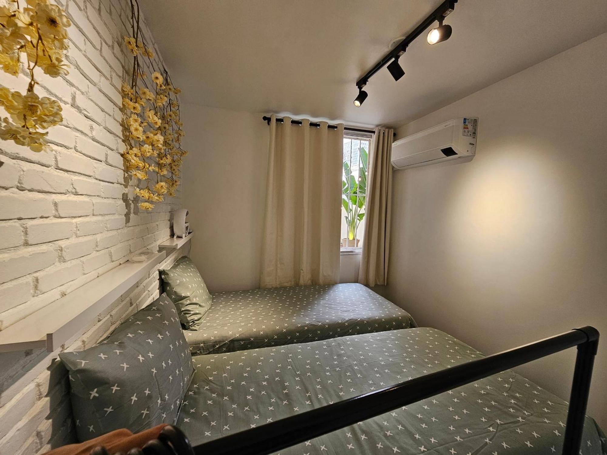 Copacabana Urban Retreat With Terrace *