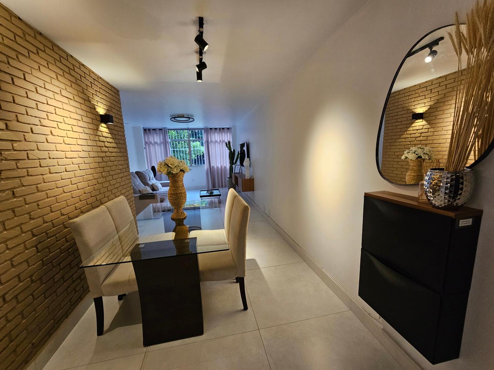 Copacabana Urban Retreat With Terrace