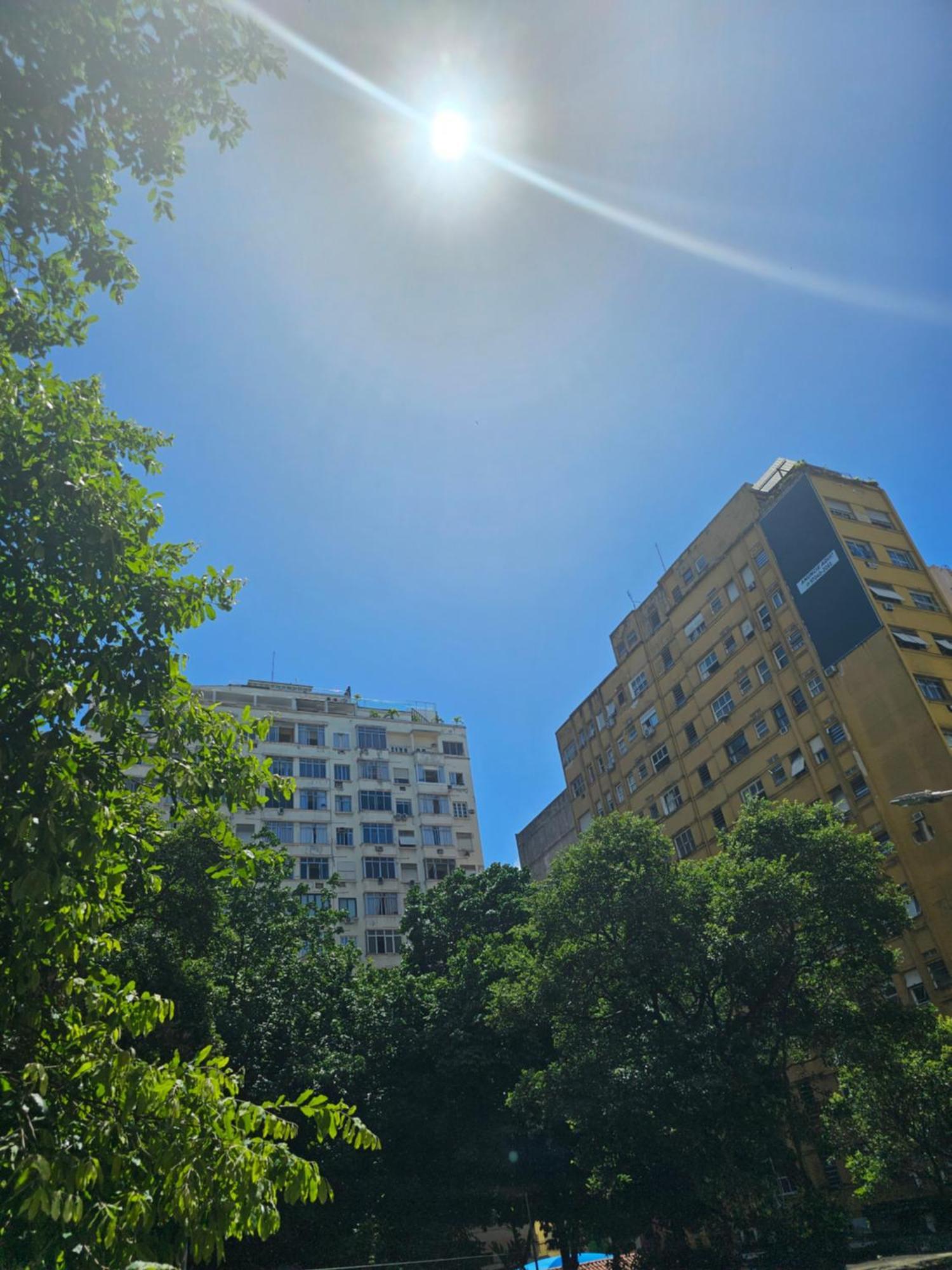 Copacabana Urban Retreat With Terrace * Rio de Janeiro