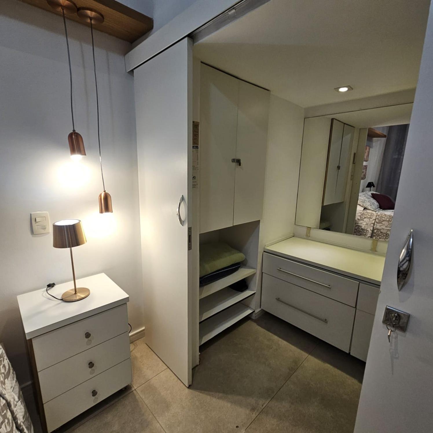 Apartamento Copa Esmeralda, 100 Metros Da *