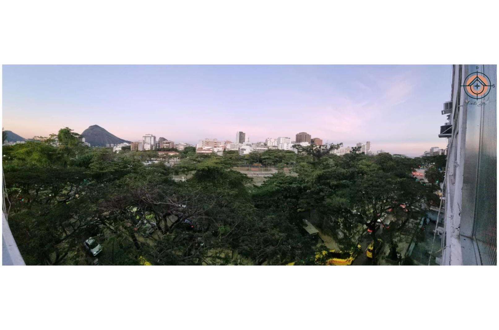 Apto Leblon No Limite Com Ipanema A 3 Quadras Da Rio de Janeiro