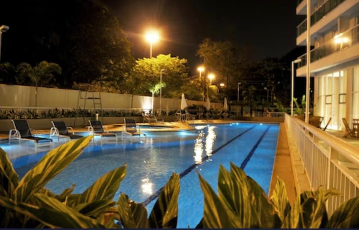 Rio - Flat B Com Varanda - Individual Rio de Janeiro