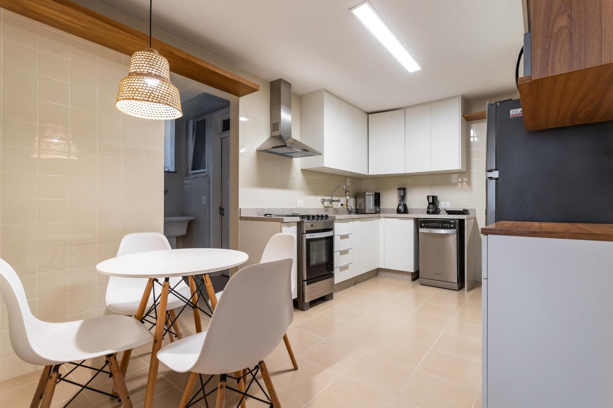 Unhotel - Charmoso Temporada Com 3 Quartos Em Copacabana Apartment *