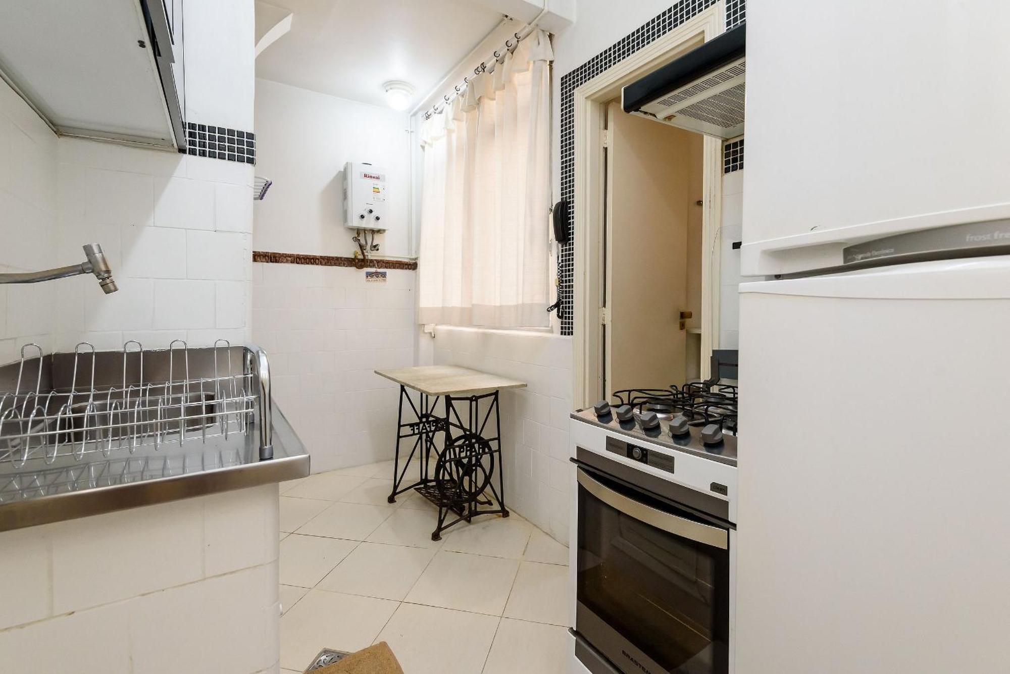 Quarto&sala A 100m Da | Nsc 1171/802 *