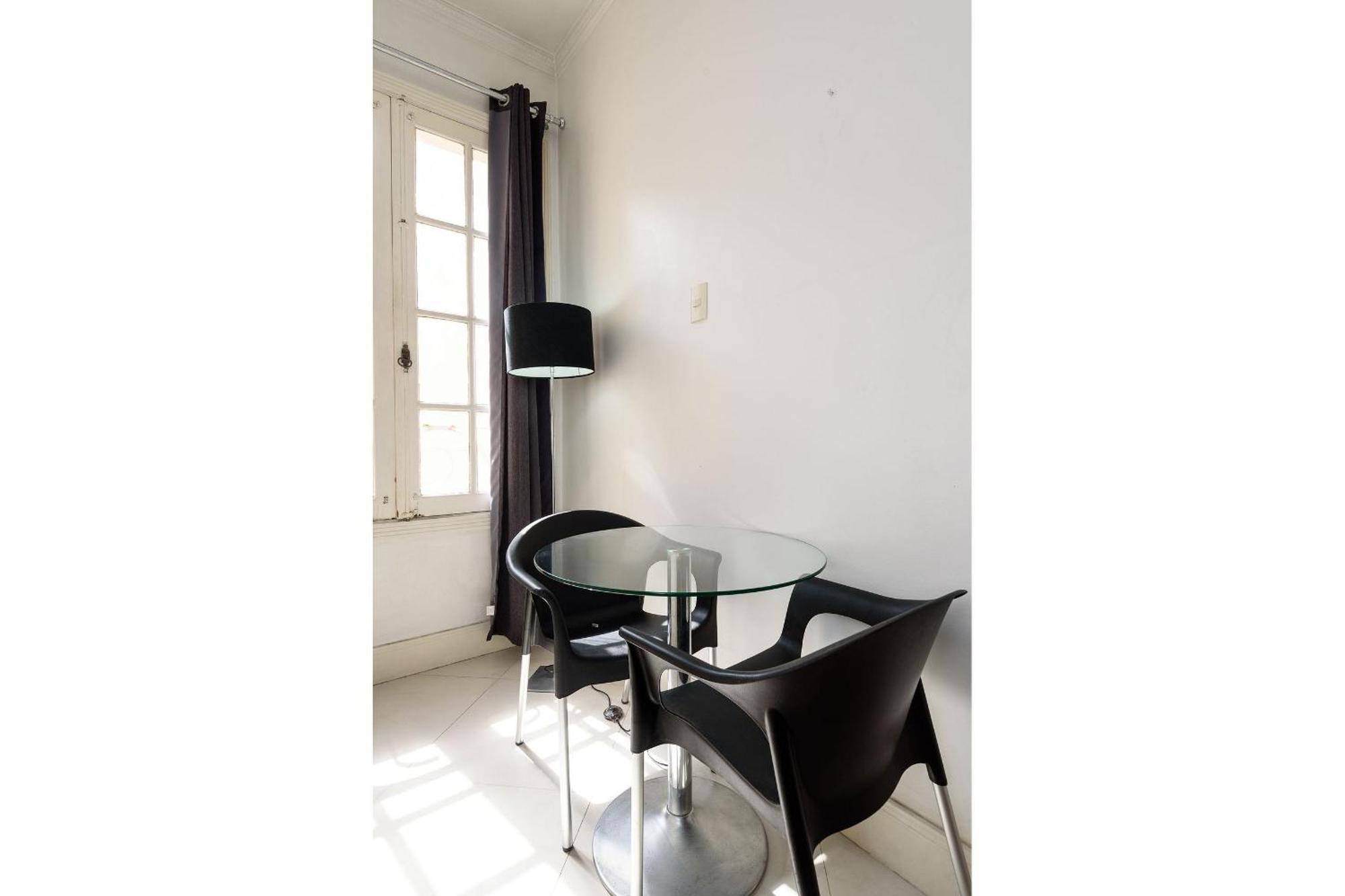 Quarto&sala A 100m Da | Nsc 1171/802 *