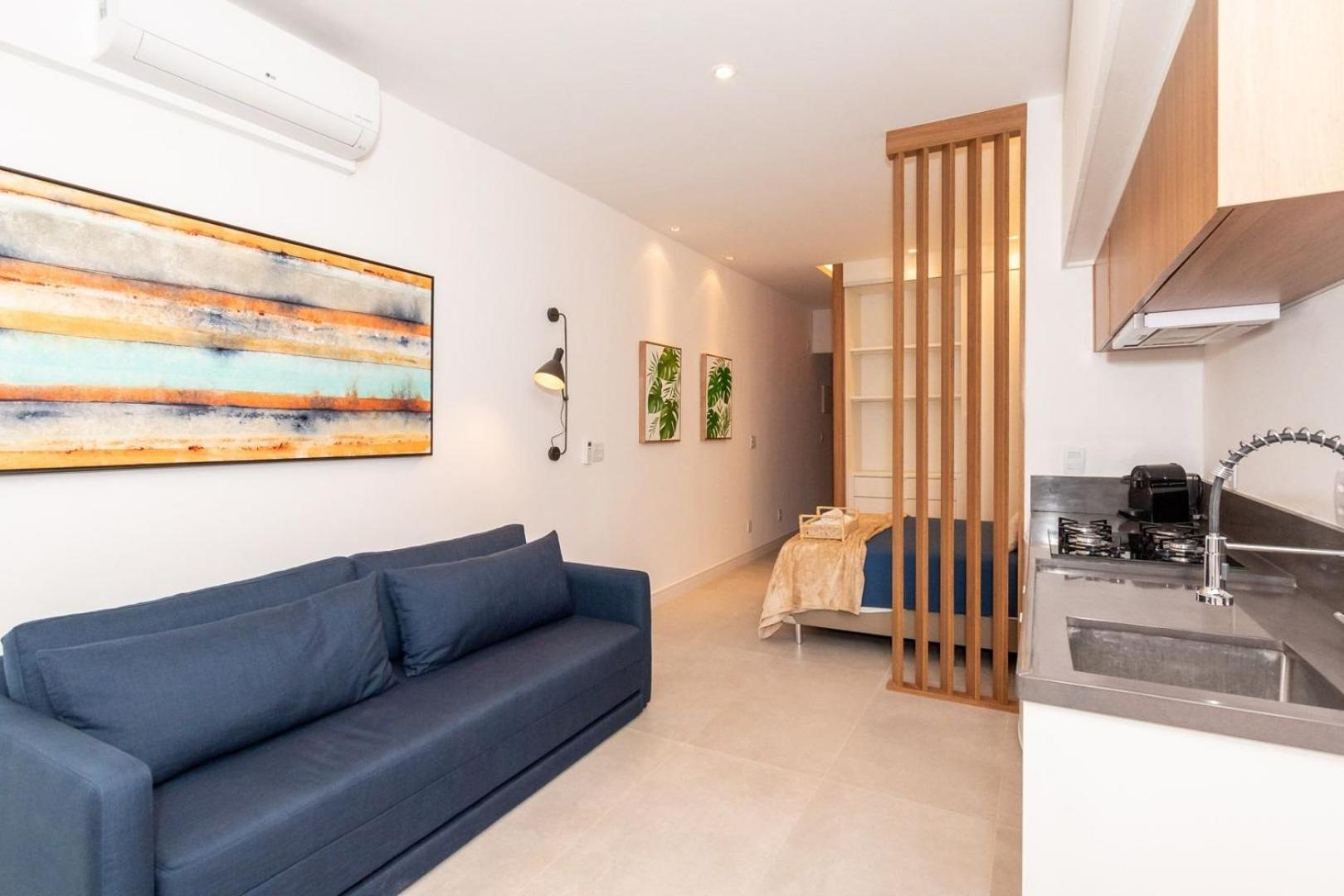 Apartamento Frente Mar Em Copacabana | A 3806/1203