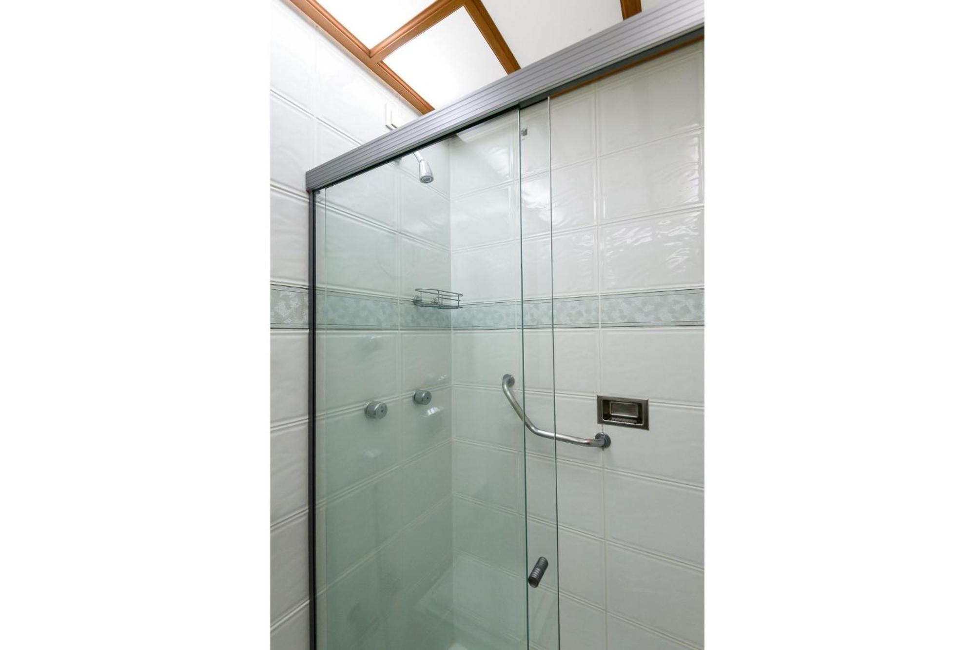 Apto Antigo No Leblon P/ 7 Pessoas | Gsm 300/701 Apartamento Rio de Janeiro