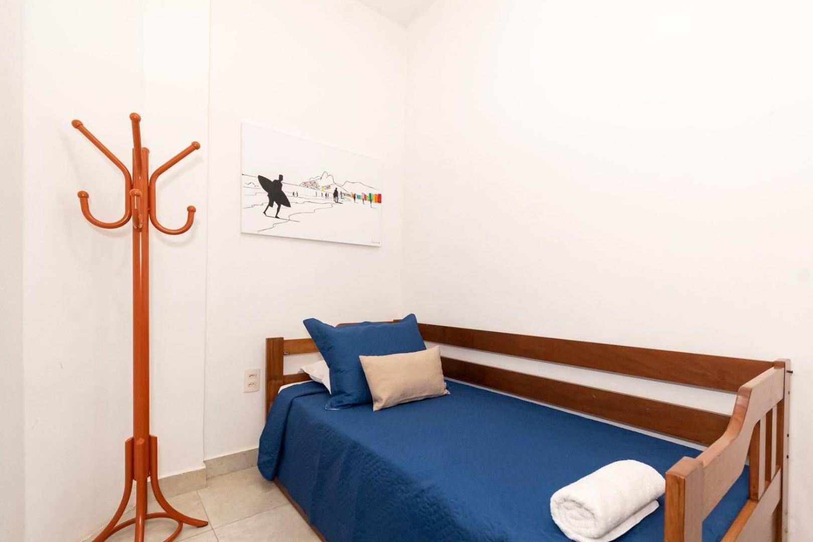 Apartamento 3qtos A 330m Da De Copacabana | Re 253/103