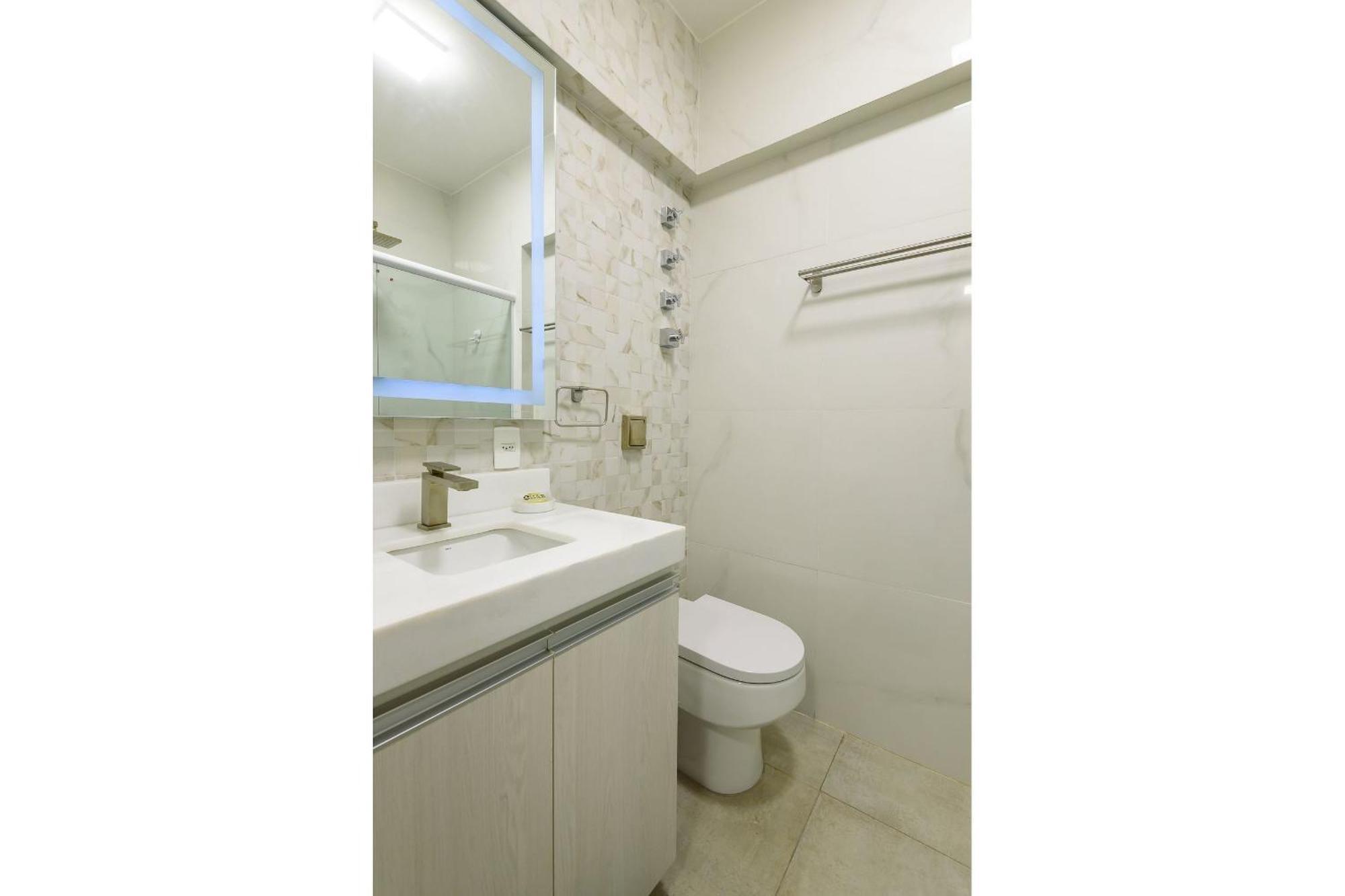 Apartamento Omar Do Rio - Sqc 143/1320: Moderno Com Vista P/ Cristo Redentor, Smart Tv, Internet 250mbps, A 230m Do Metrô Siqueira Campos E 10 Minutos Da De Copacabana Rio de Janeiro