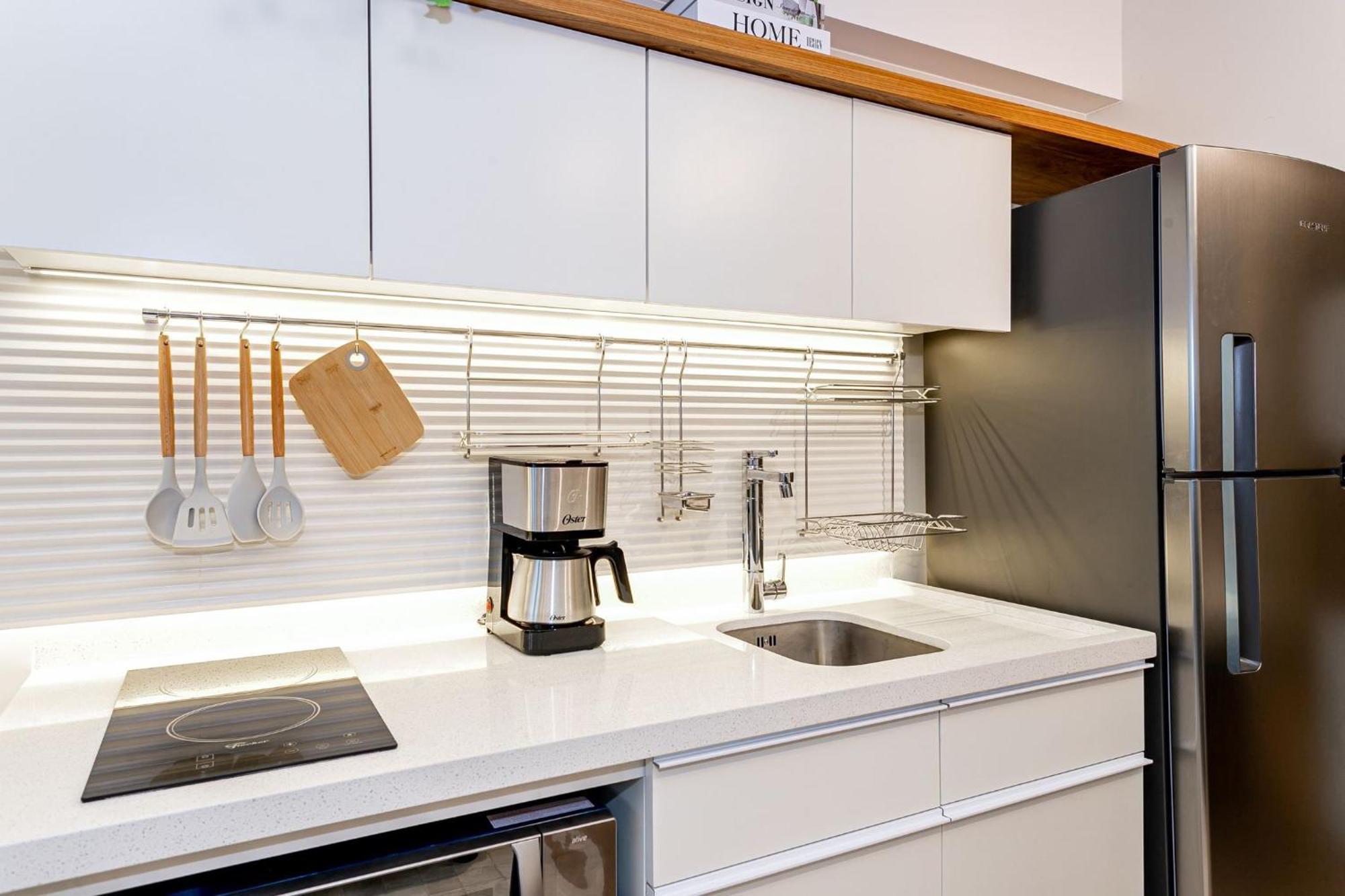 Apartamento Quarto&sala A 170m Da De Ipanema | Fa 49/302 *