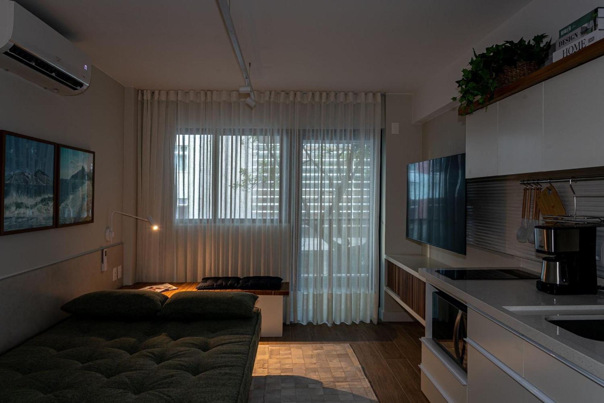 Quarto&sala A 170m Da De Ipanema | Fa 49/302