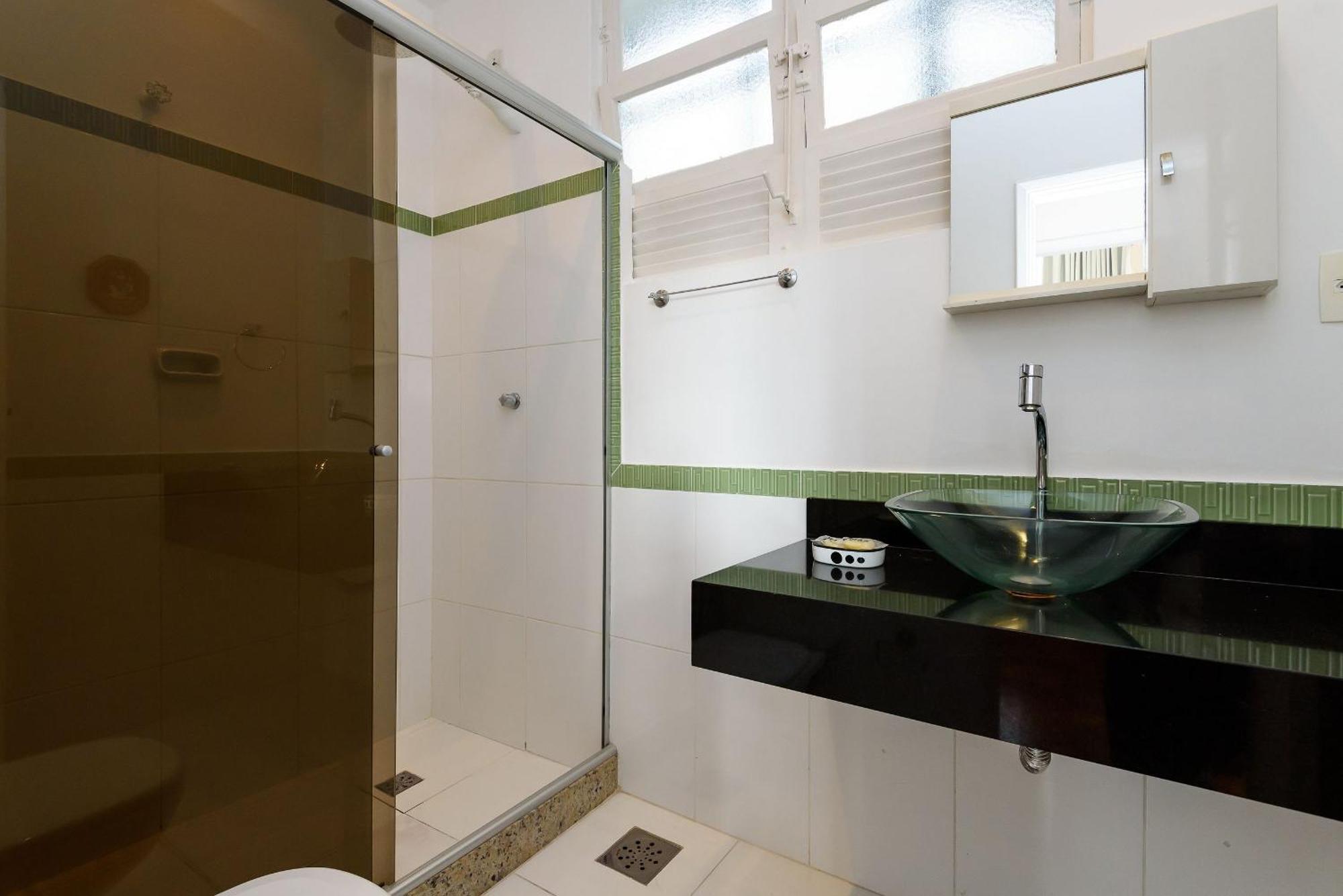 2qtos A 300m Da De Ipanema | Re 540/806 Apartamento Rio de Janeiro