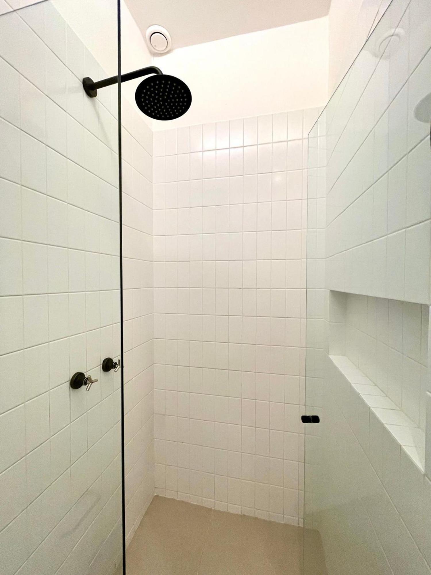 Apartamento Reformado E Moderno Ao Lado Da De Ipanema!