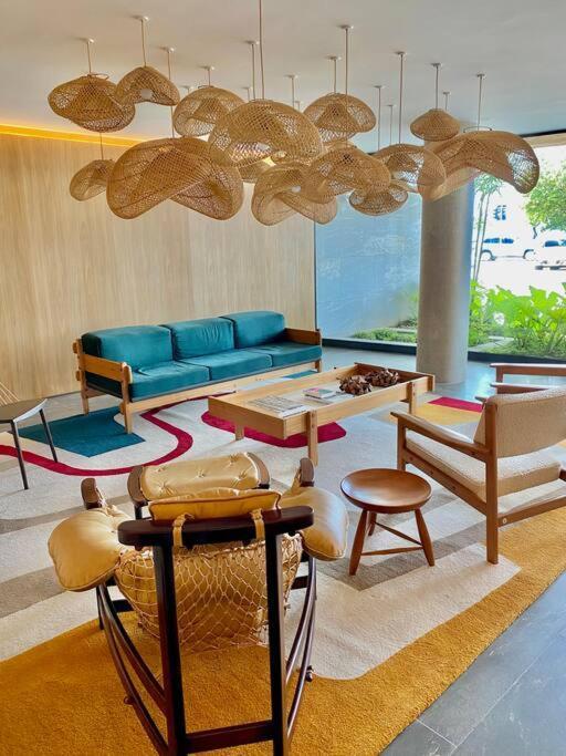 Azure Sea & Luxury Apartment