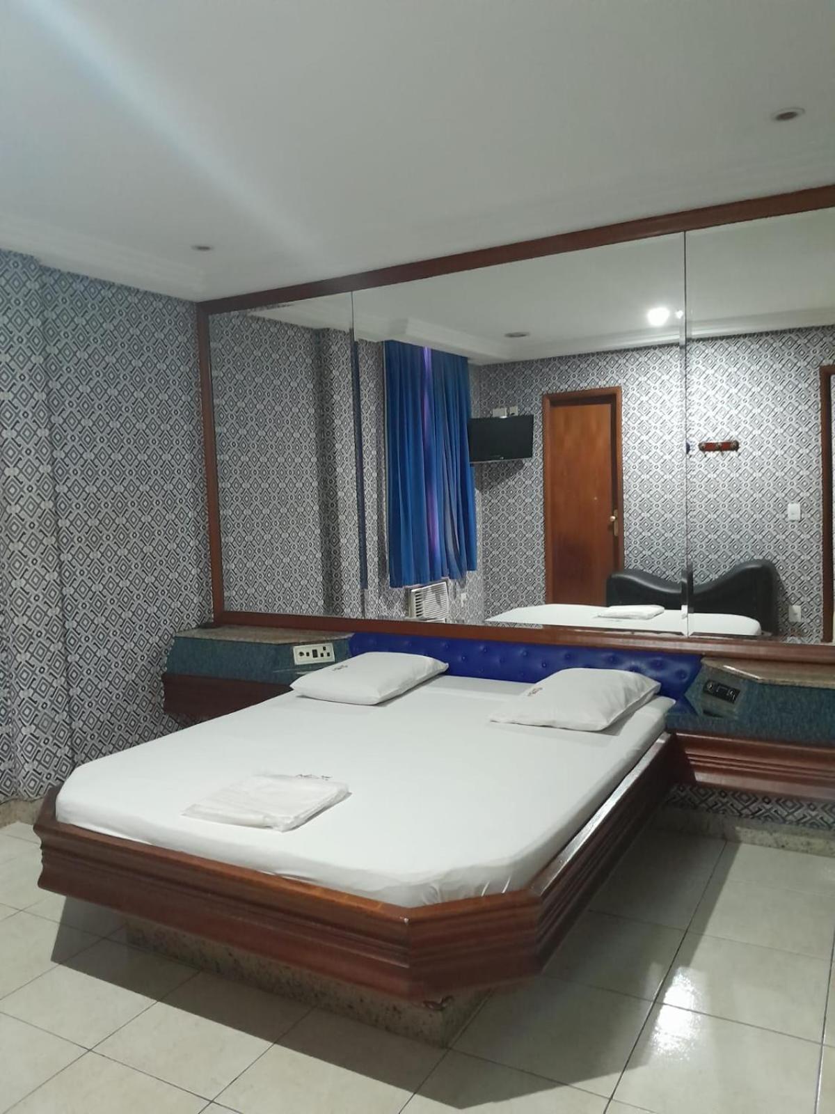Motel para Casais Malaga (adults Only)