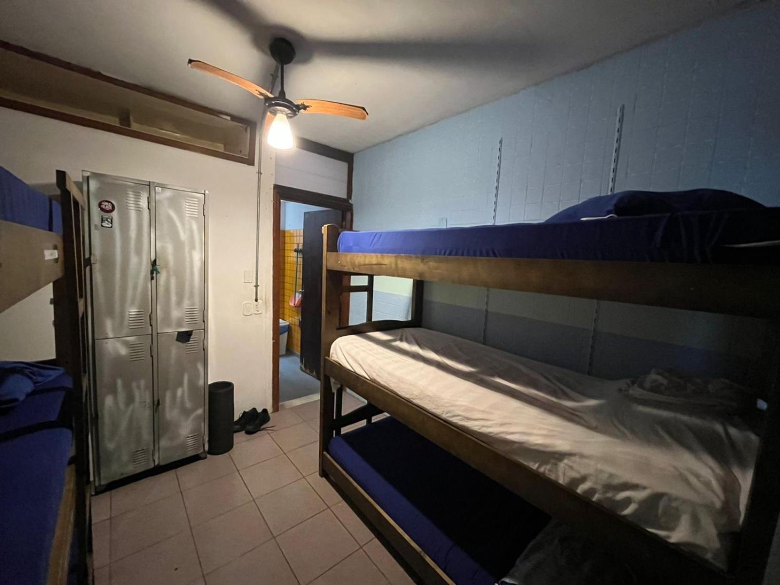Guest house Quarto Compartilhado Em Pousada Ipanema *