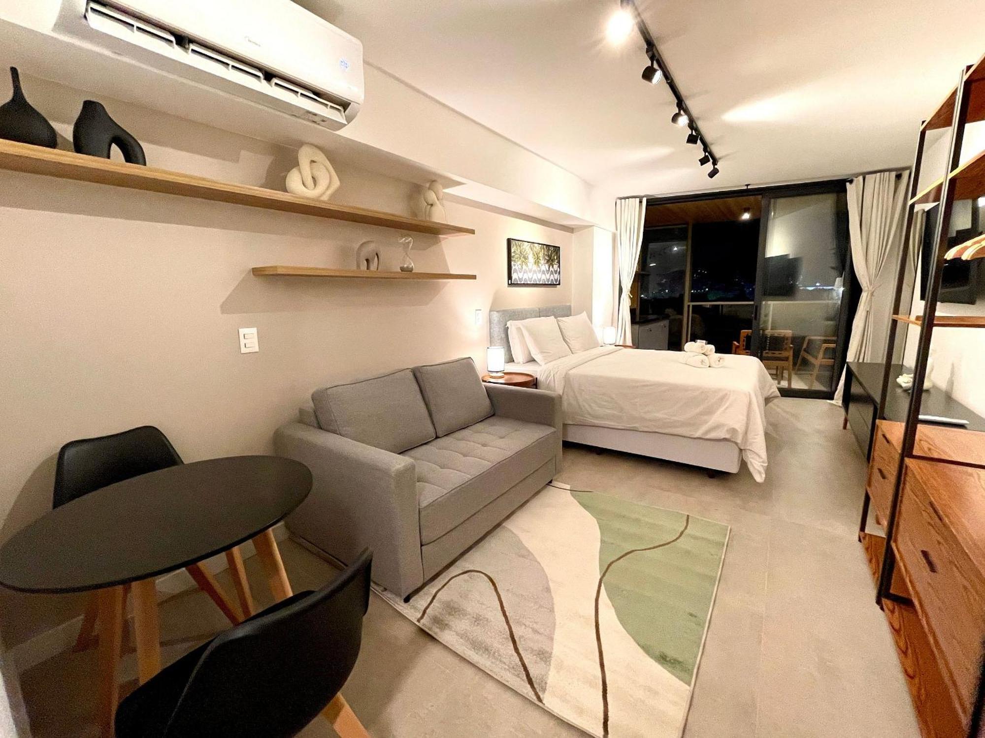 Apartamento Leblon - Vista Cristo, Piscina E Academia. Rio de Janeiro
