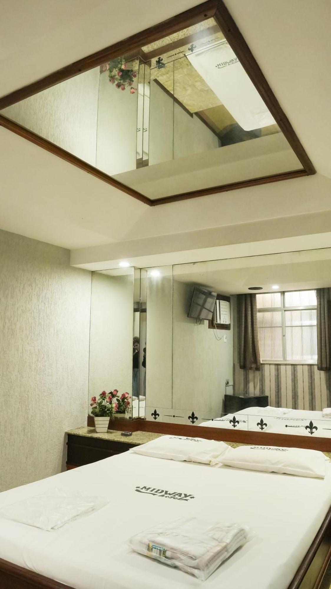 Midway (adults Only) Motel para Casais 2*