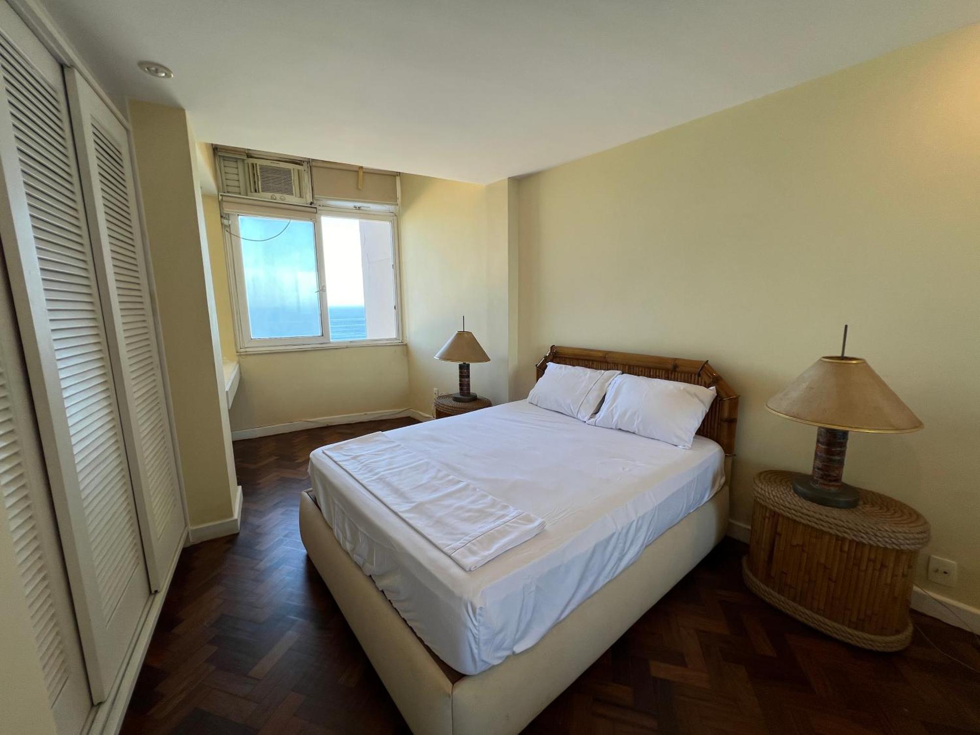 Apartamento Copacabana De Frente O Mar.