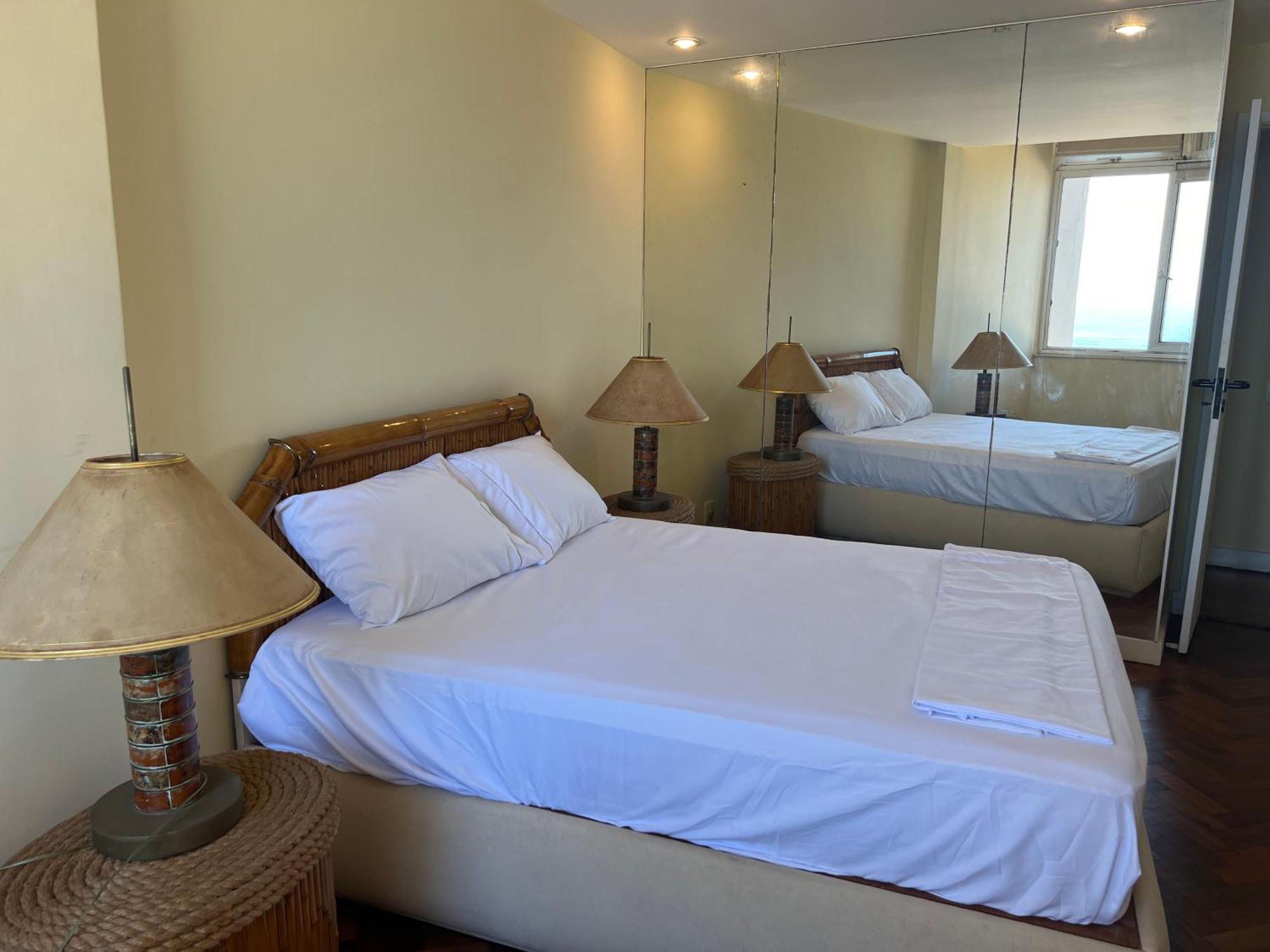 Apartamento Copacabana De Frente O Mar. *