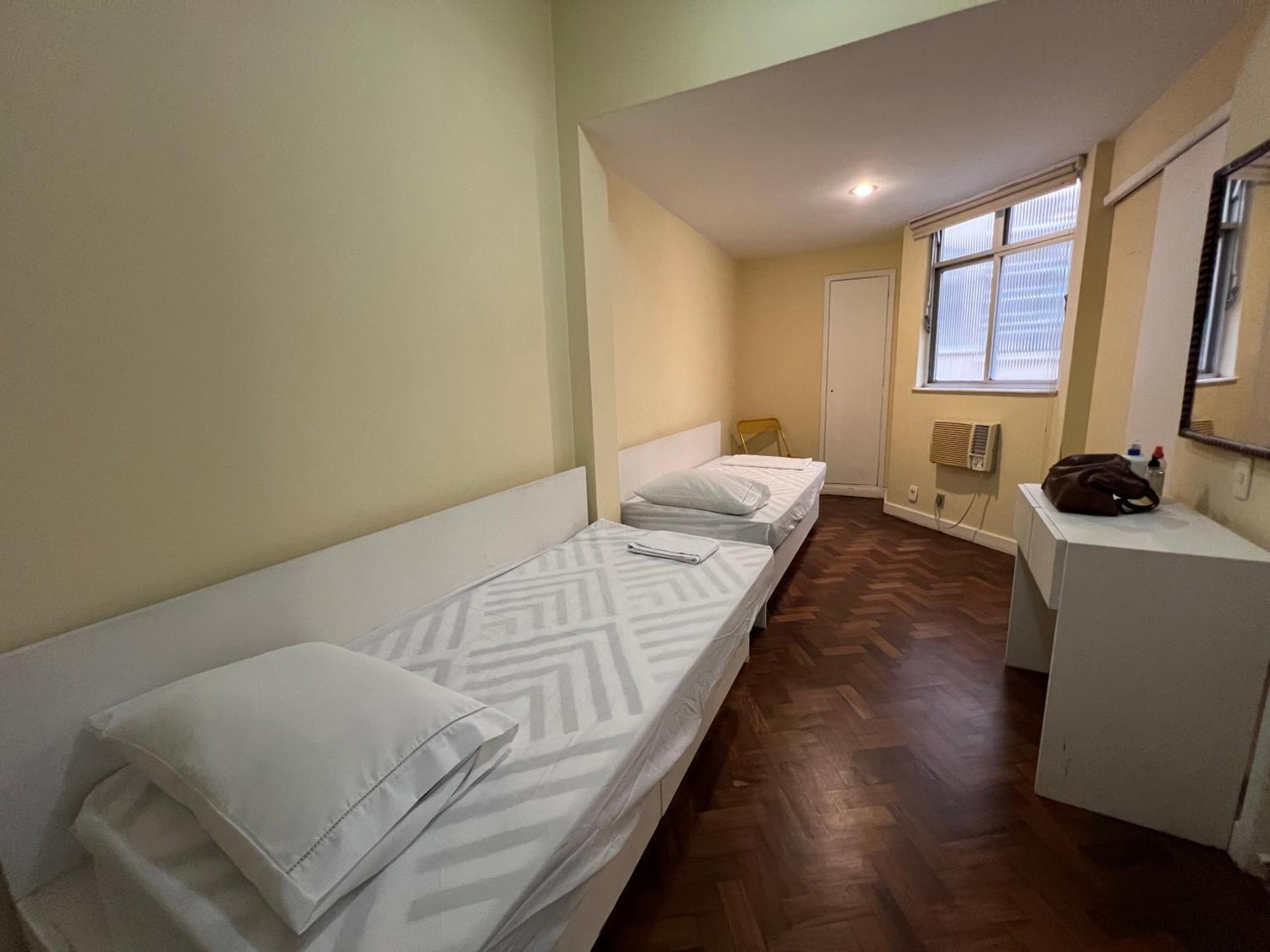 Apartamento Copacabana De Frente O Mar. Rio de Janeiro