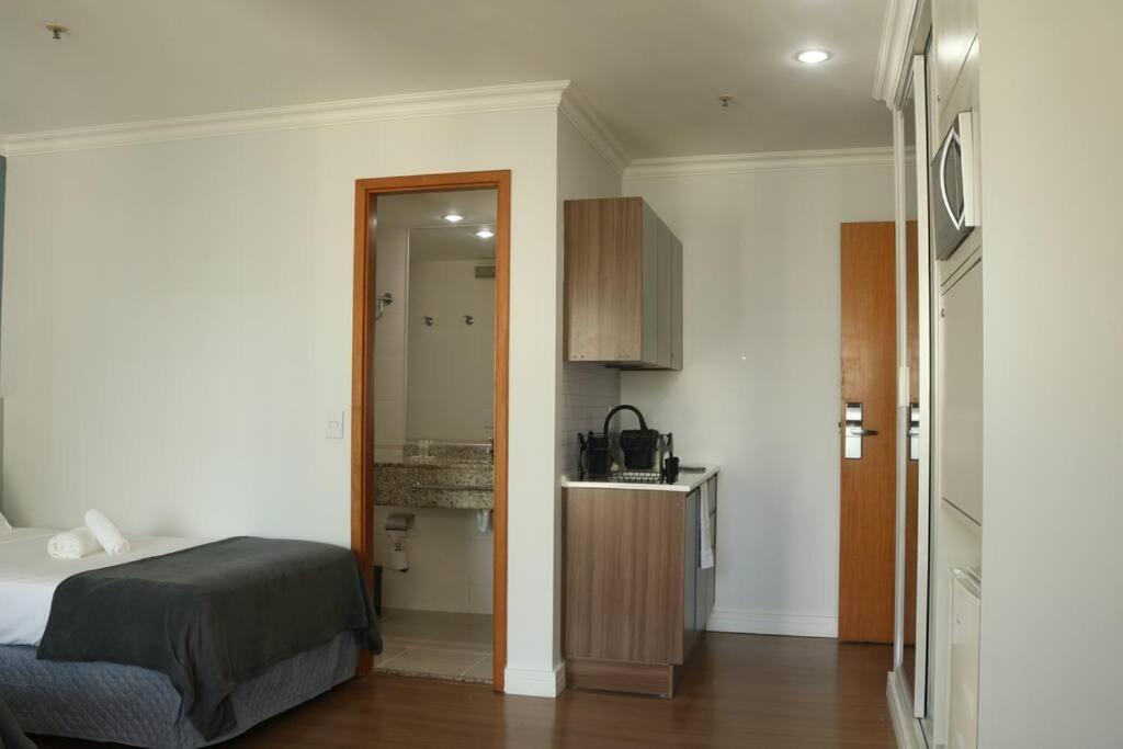 Apartamento Barra Premium - Flat 04 Praia, Piscina, Academia
