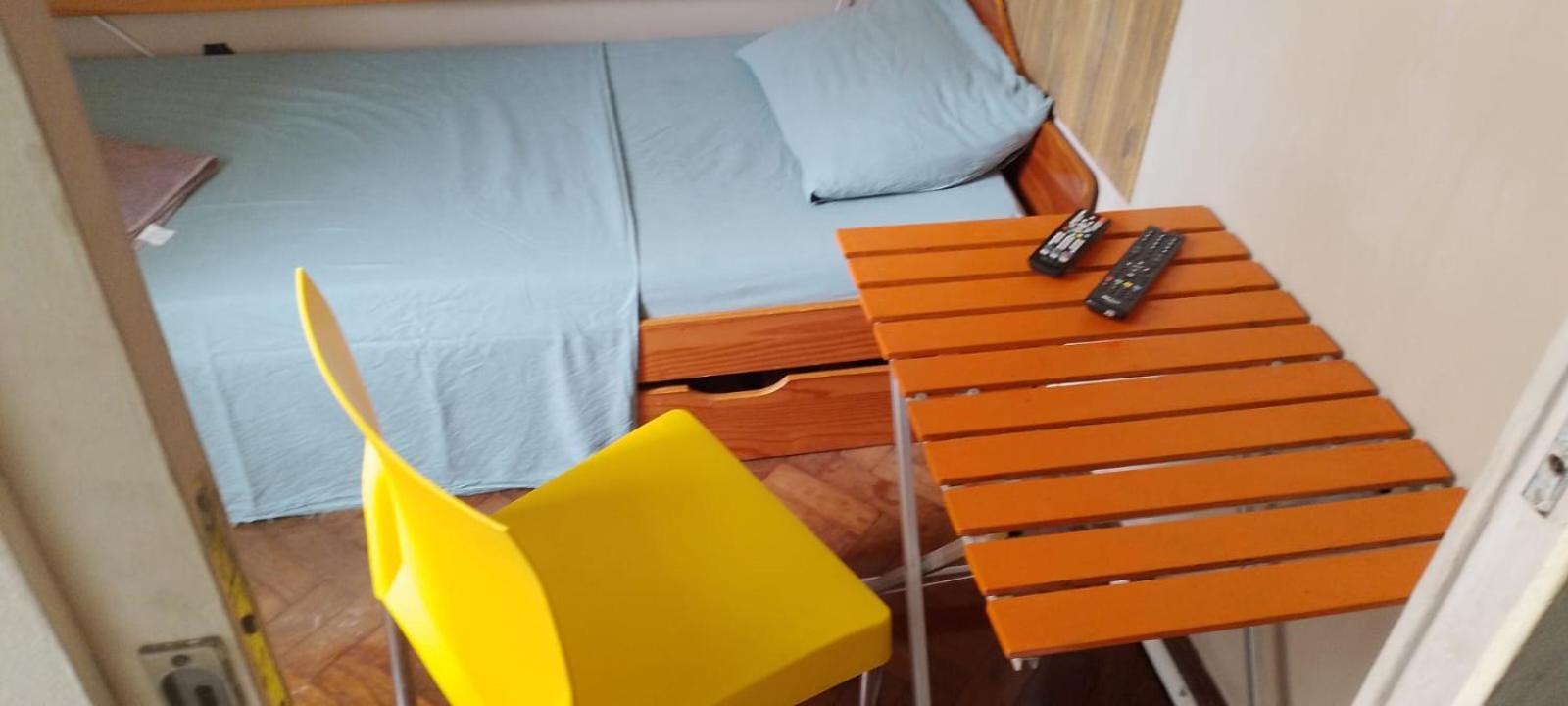 Quarto em Acomodações Particulares Individual Privativo Em Copacabana