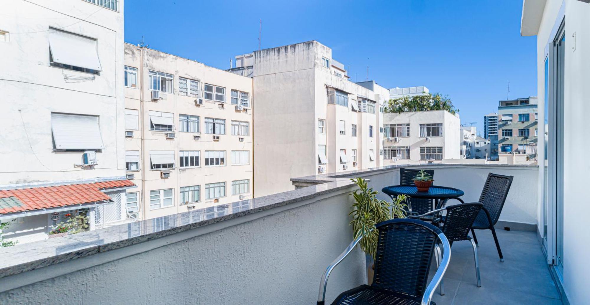 03 Quartos , Todo Reformado, No Posto 6 De Copacabana Enorme, 6 Camas, Ao Lado De Arpoador E Ipanema , Climatizado , Wifi E 3 Smart Tv, Pauloangerami Rp144 Apartamento