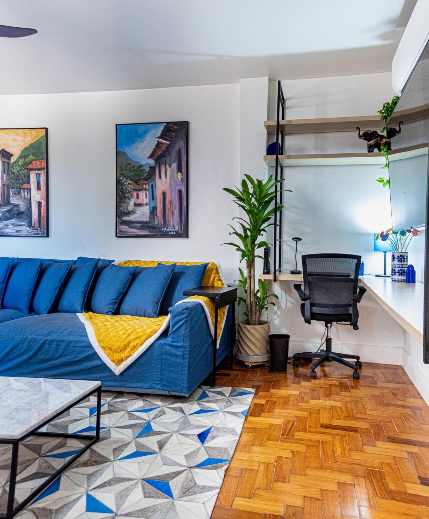 03 Quartos , Todo Reformado, No Posto 6 De Copacabana Enorme, 6 Camas, Ao Lado De Arpoador E Ipanema , Climatizado , Wifi E 3 Smart Tv, Pauloangerami Rp144 *