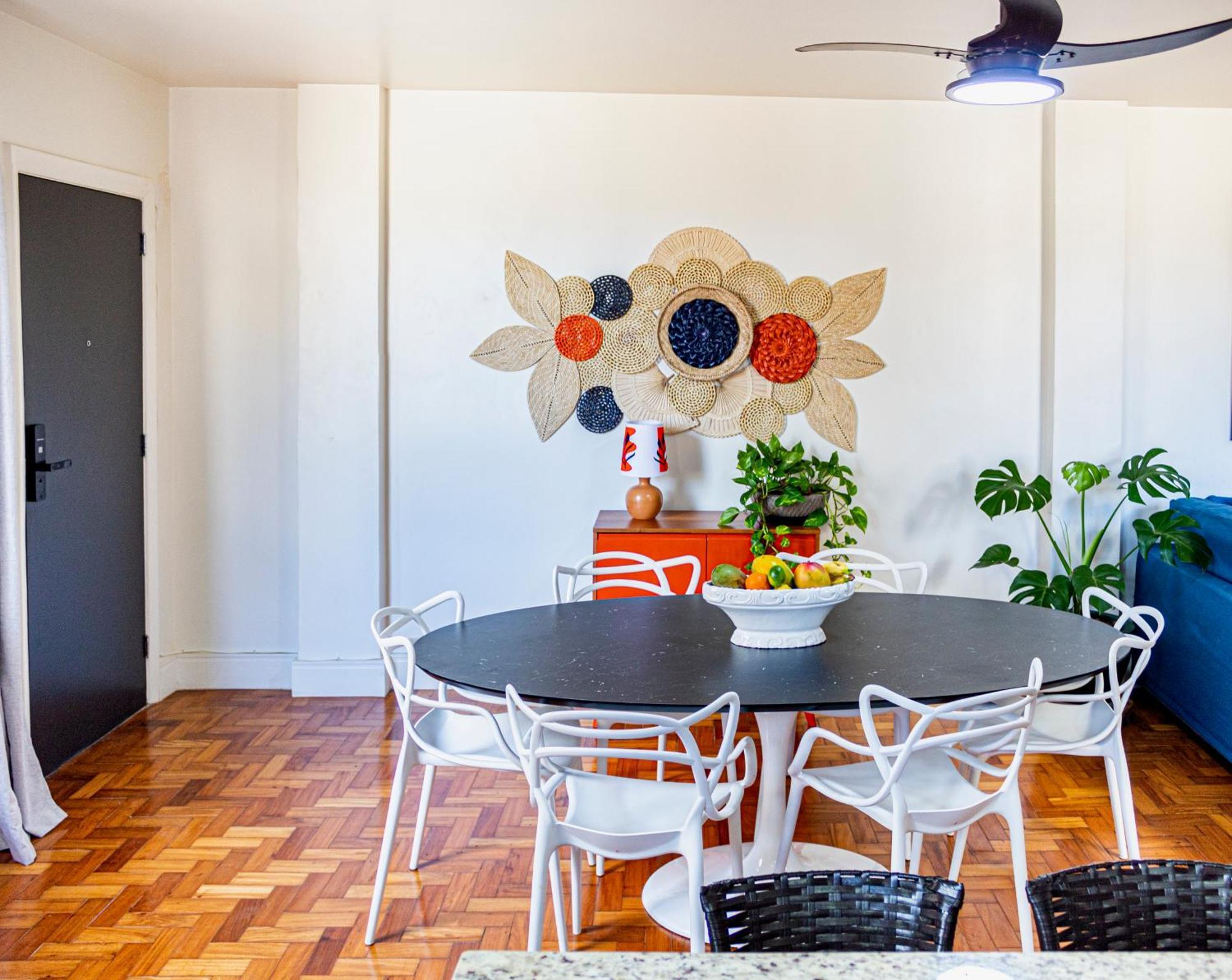 03 Quartos , Todo Reformado, No Posto 6 De Copacabana Enorme, 6 Camas, Ao Lado De Arpoador E Ipanema , Climatizado , Wifi E 3 Smart Tv, Pauloangerami Rp144 *