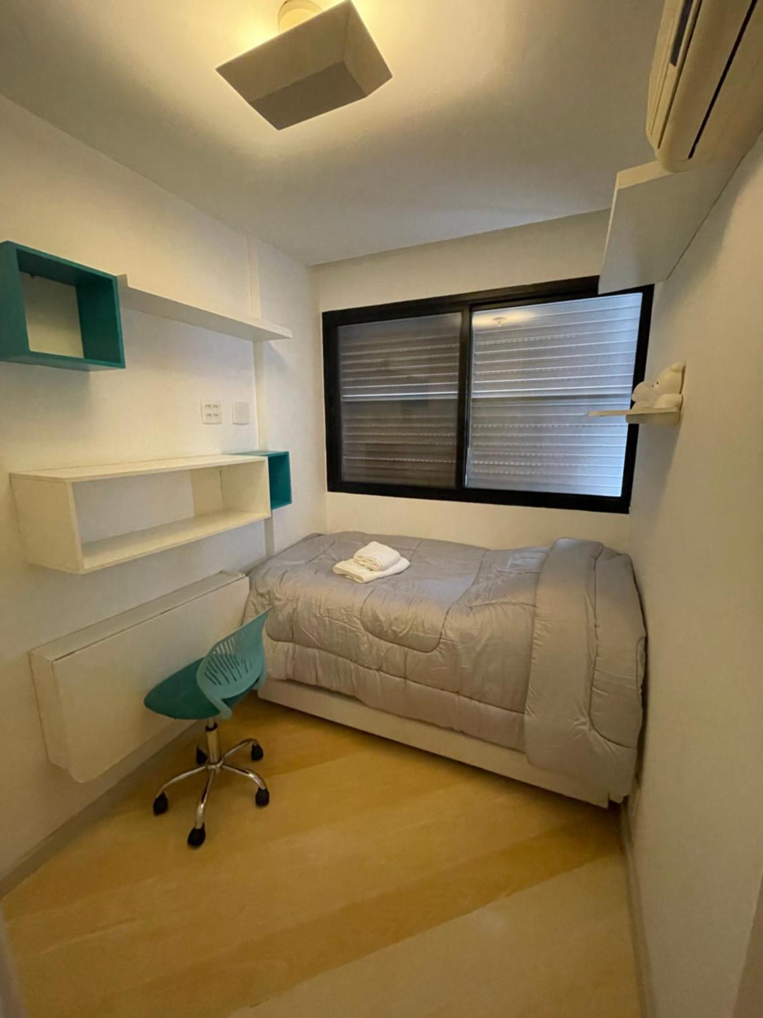 Apartamento 2 Quartos Charmoso A 300m Da Do Leblon, Com Garagem E Portaria 24h *