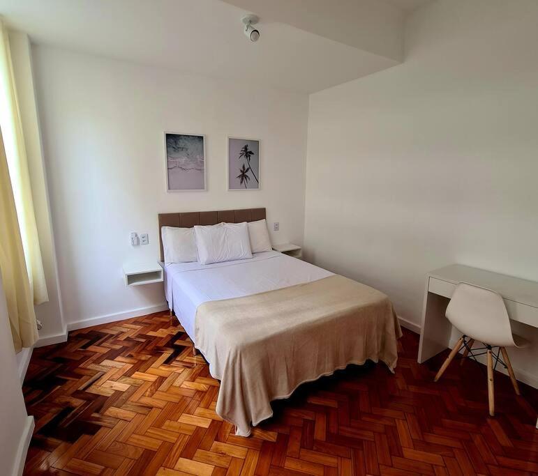 Seu Segundo Lar Em Copacabana! Apartamento Rio de Janeiro