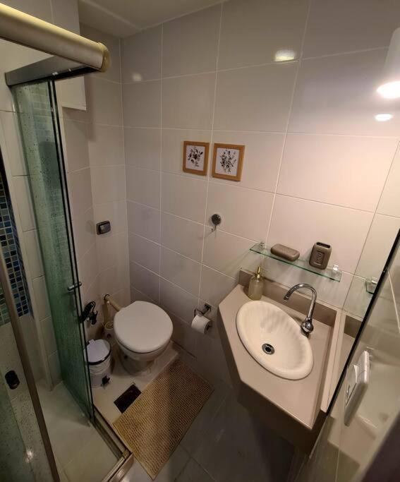 Seu Segundo Lar Em Copacabana! Apartamento