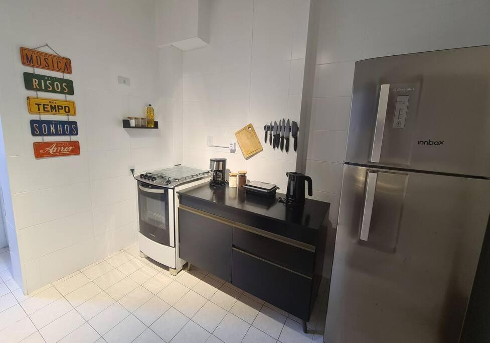 Seu Segundo Lar Em Copacabana! Apartamento Rio de Janeiro